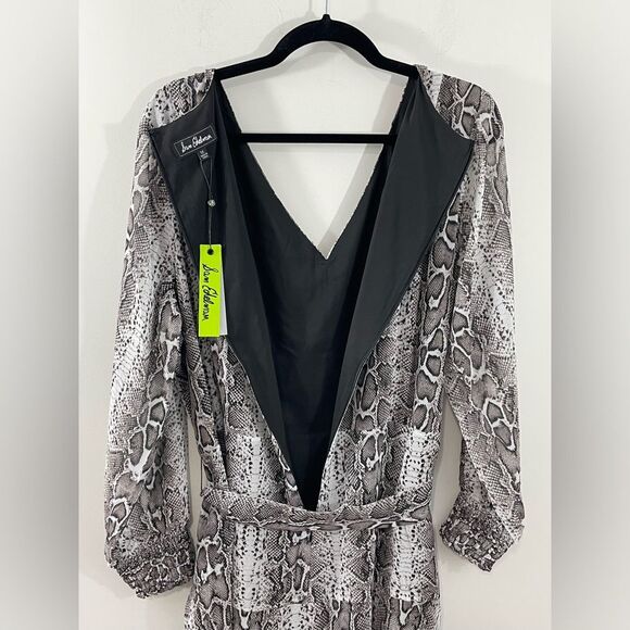 NWT Sam Edelman Snakeskin Tiered Ruffle Long Sleeve Midi Dress Grey Plus Size 1X - Picture 5 of 9